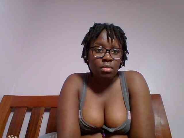 Sweetariah1 webcam