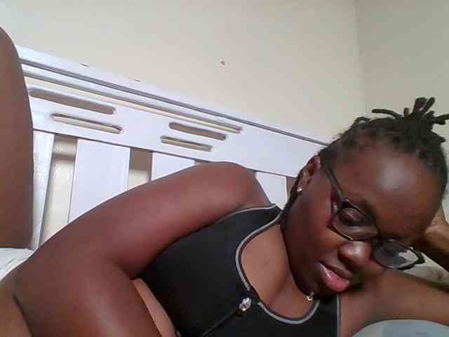 Sweetariah1 webcam