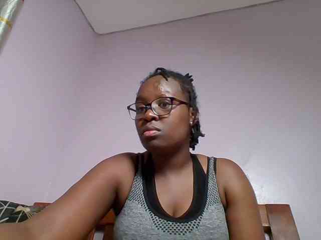Sweetariah1 webcam