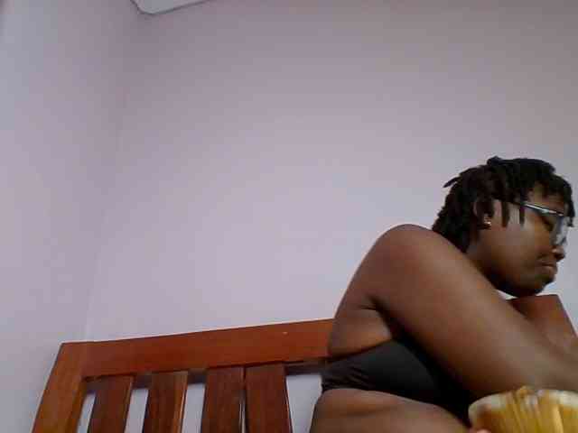 Sweetariah1