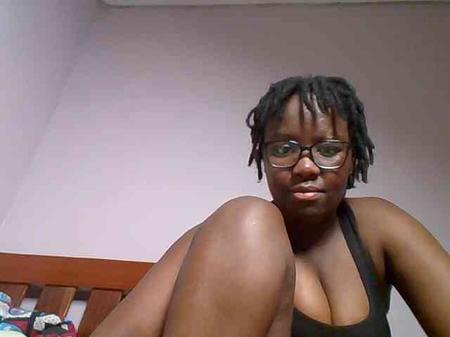 Sweetariah1 webcam
