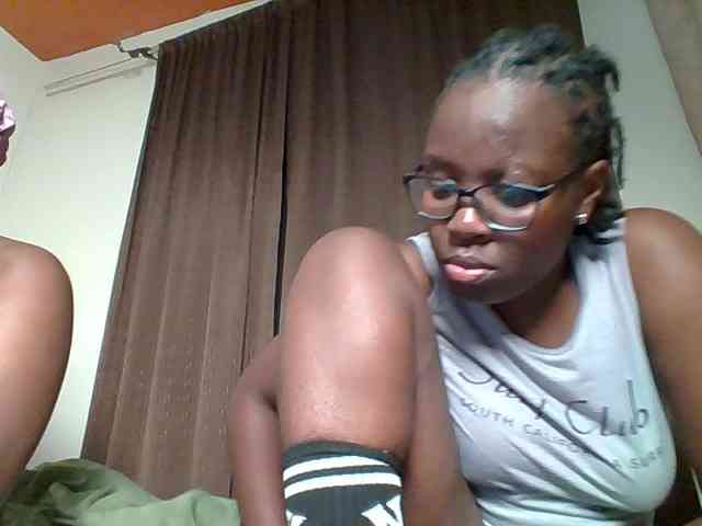 Sweetariah1 webcam