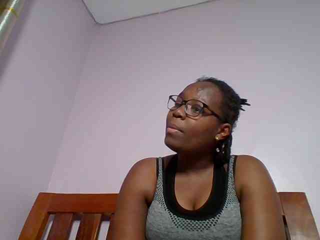 Sweetariah1 webcam