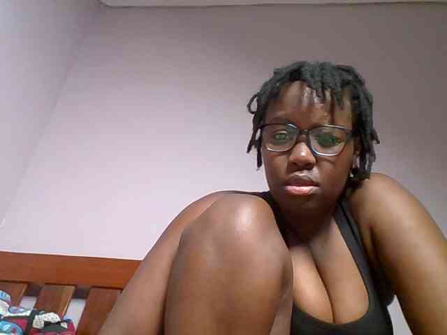 Sweetariah1 webcam