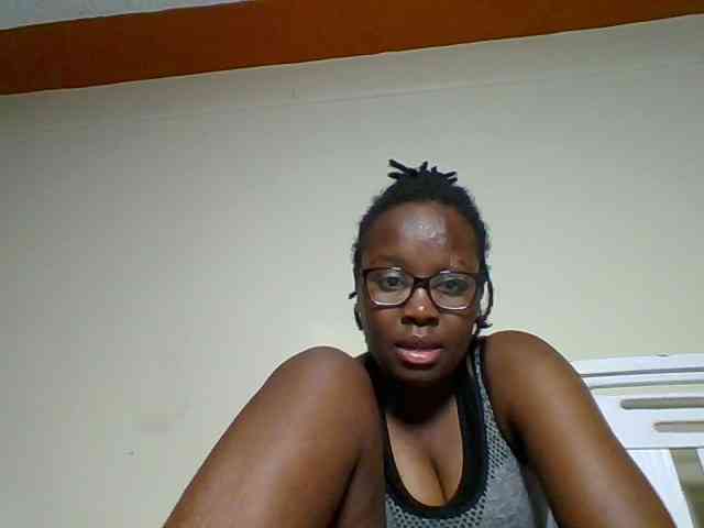 Sweetariah1 webcam