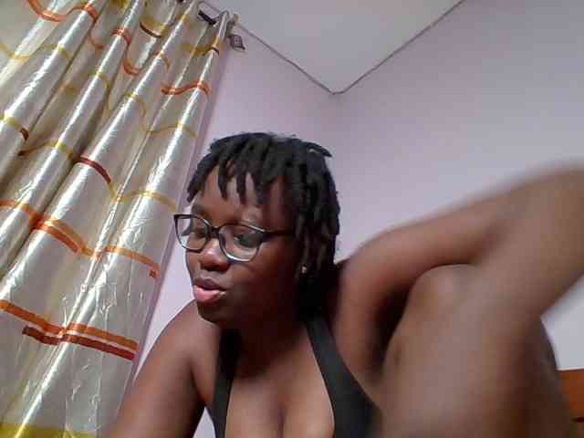 Sweetariah1 webcam