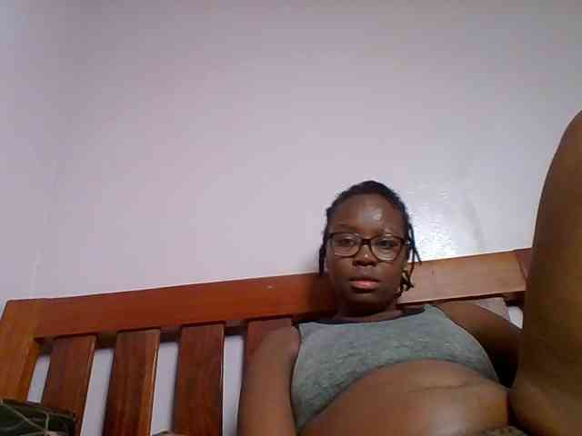 Sweetariah1 webcam