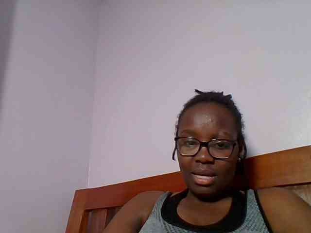 Sweetariah1 webcam