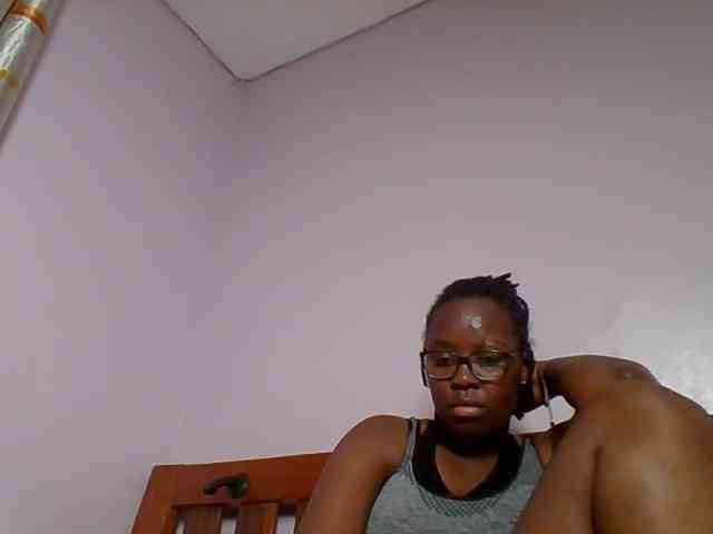 Sweetariah1 webcam