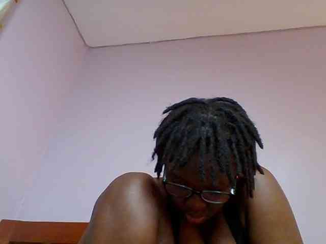 Sweetariah1 webcam