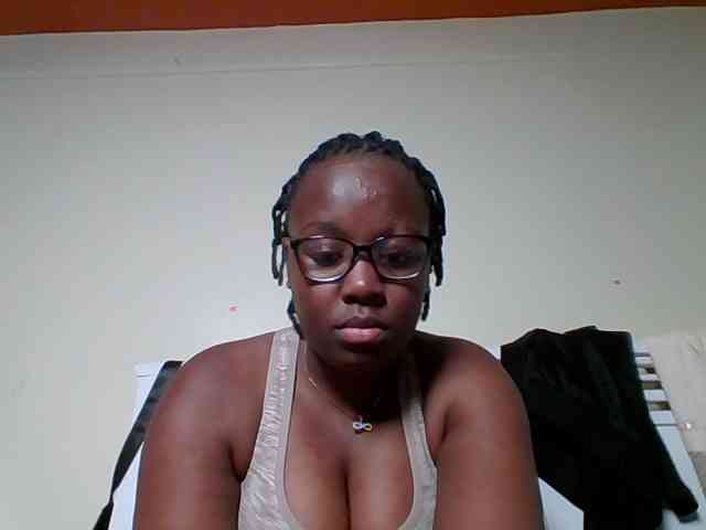 Sweetariah1 webcam