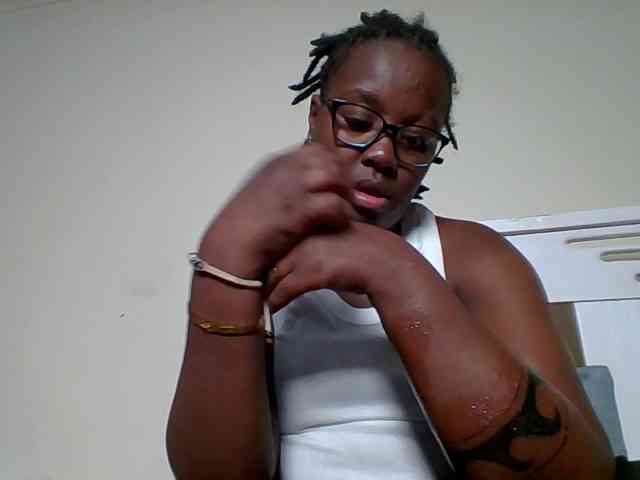 Sweetariah1 webcam