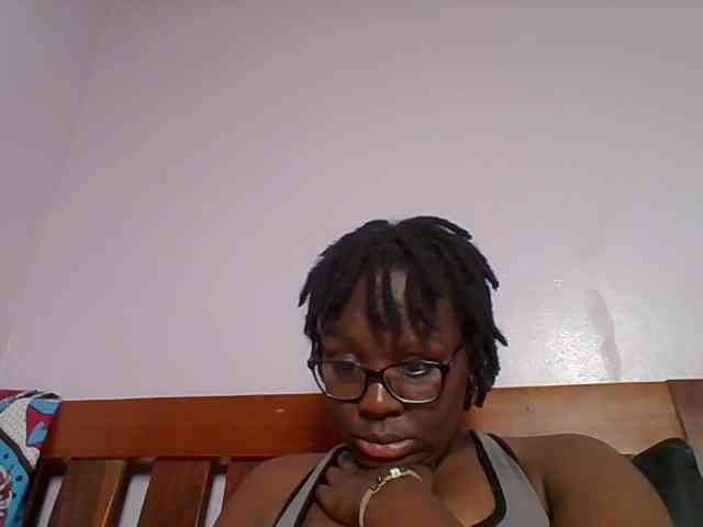 Sweetariah1 webcam