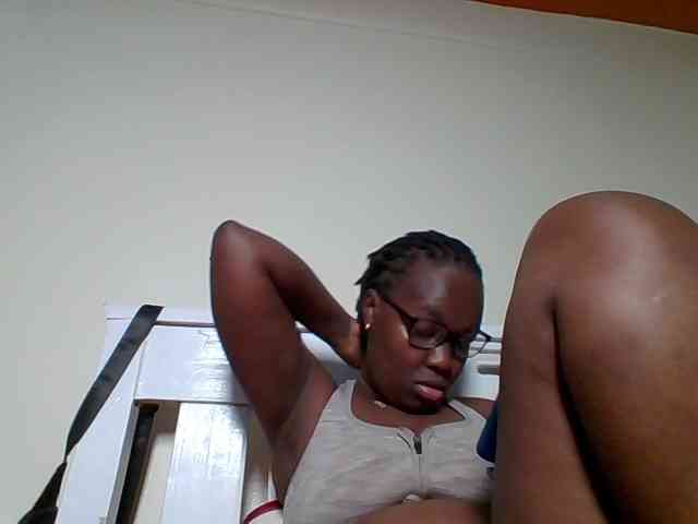 Sweetariah1 webcam