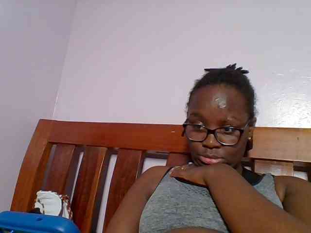 Sweetariah1 webcam