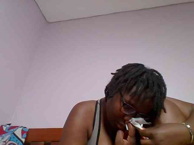 Sweetariah1 webcam
