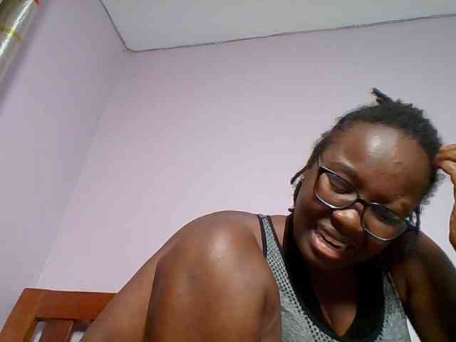 Sweetariah1 webcam