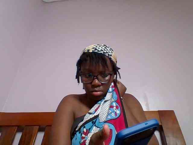 Sweetariah1 webcam