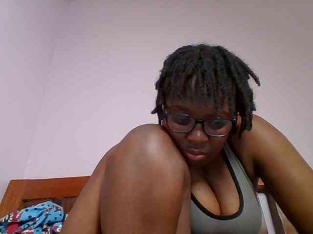 Sweetariah1 webcam