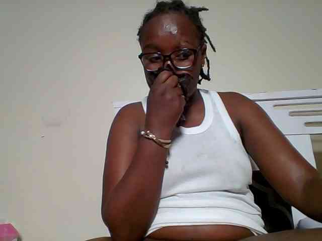 Sweetariah1 webcam