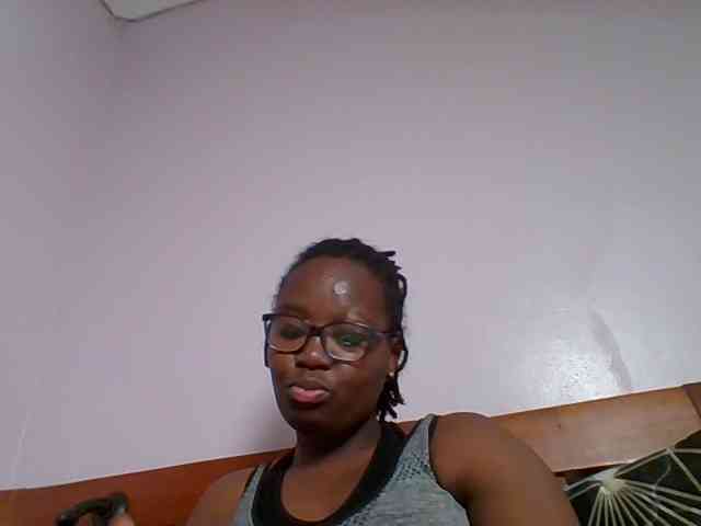 Sweetariah1 webcam