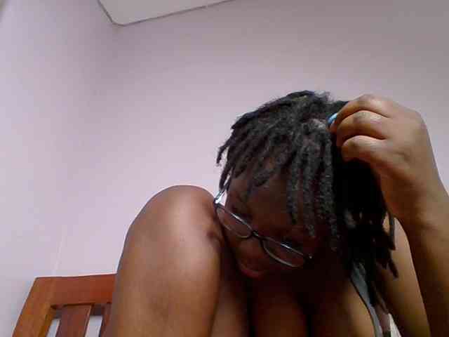 Sweetariah1 webcam