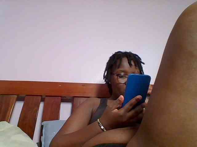 Sweetariah1 webcam