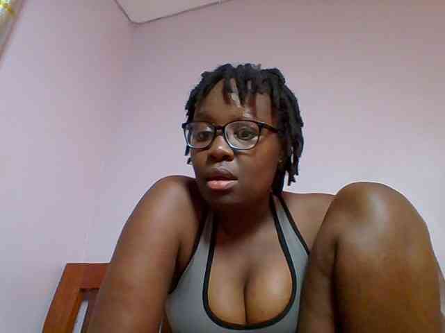 Sweetariah1 webcam
