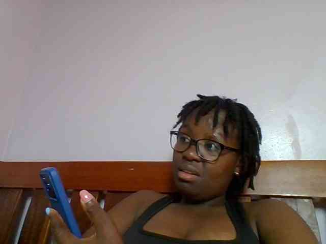 Sweetariah1 webcam