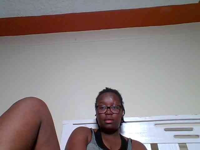Sweetariah1 webcam