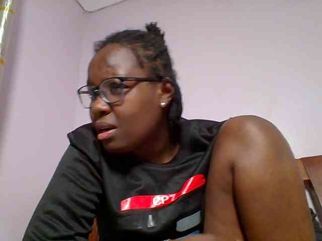 Sweetariah1 webcam