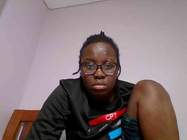 Sweetariah1 webcam