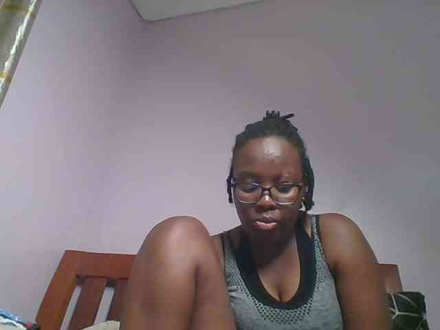 Sweetariah1 webcam
