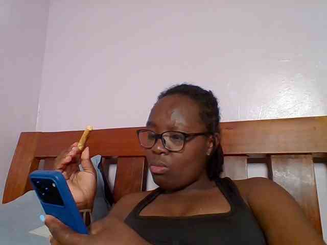 Sweetariah1 webcam