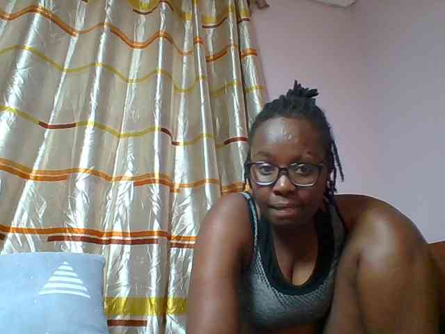 Sweetariah1 webcam