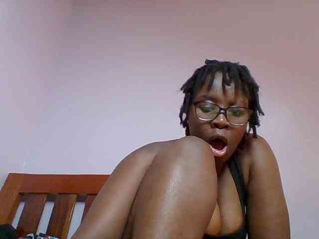 Sweetariah1 webcam