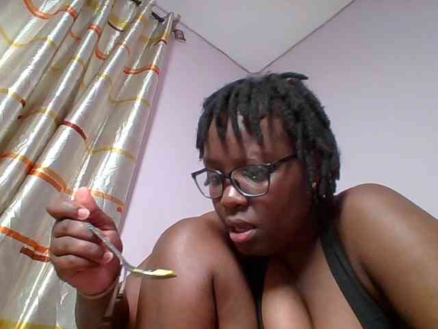 Sweetariah1