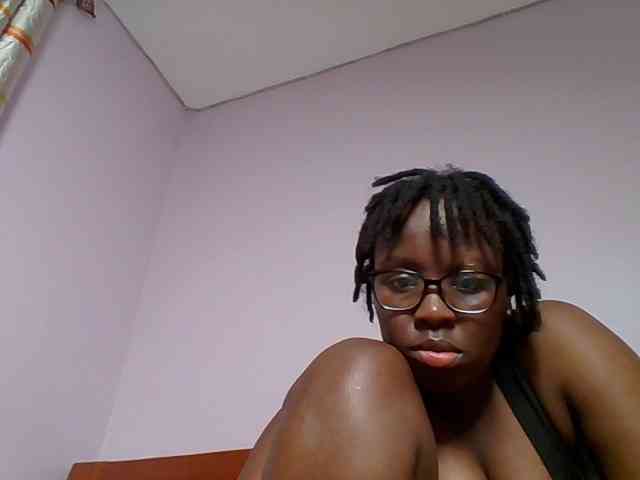 Sweetariah1 webcam