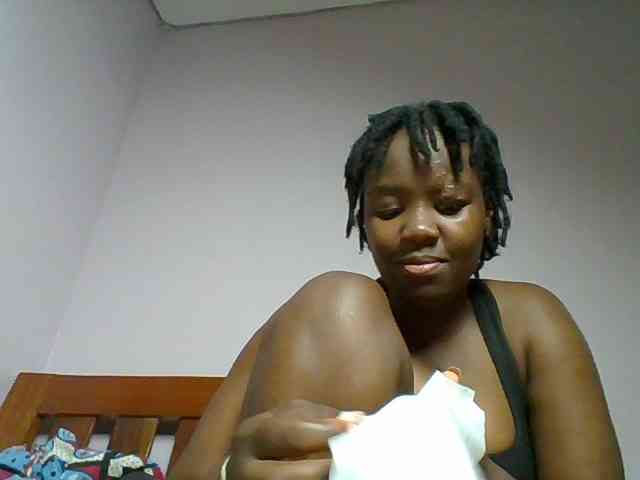 Sweetariah1 webcam
