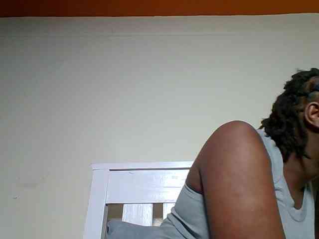 Sweetariah1 webcam