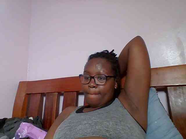 Sweetariah1 webcam