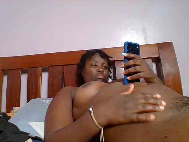 Sweetariah1 webcam