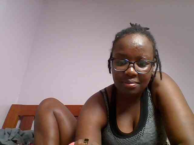 Sweetariah1 webcam