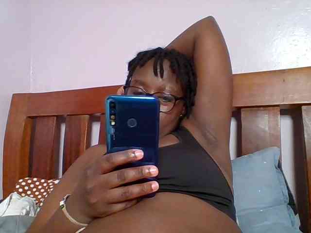 Sweetariah1 webcam