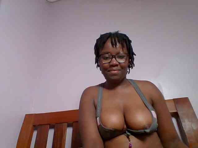 Sweetariah1 webcam