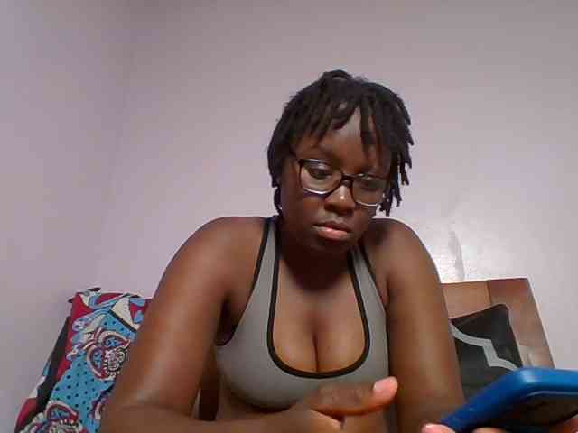 Sweetariah1 webcam