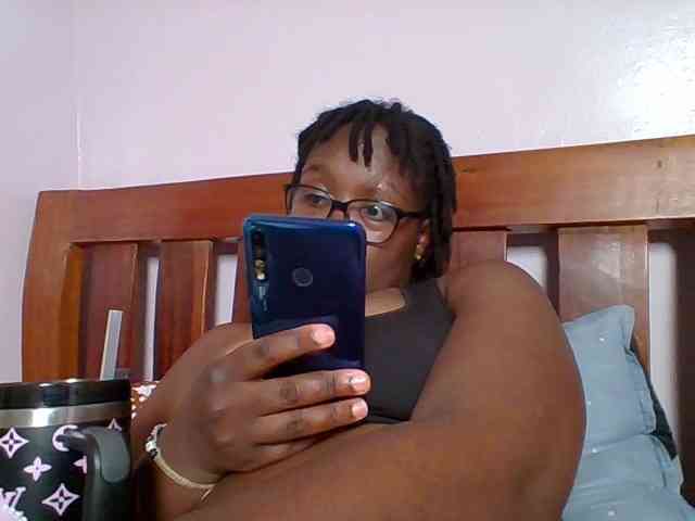 Sweetariah1 webcam