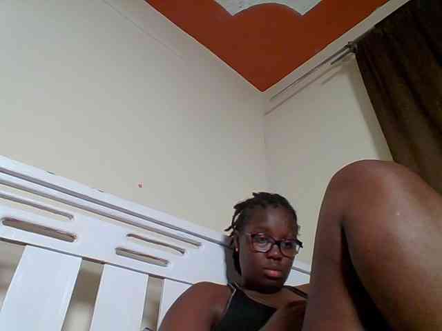Sweetariah1 webcam
