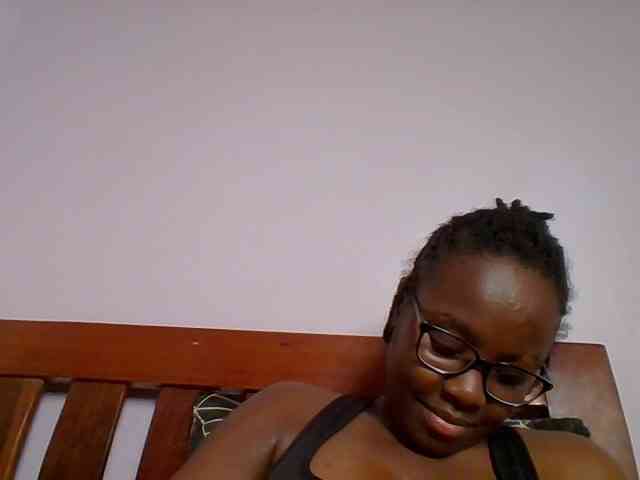 Sweetariah1 webcam