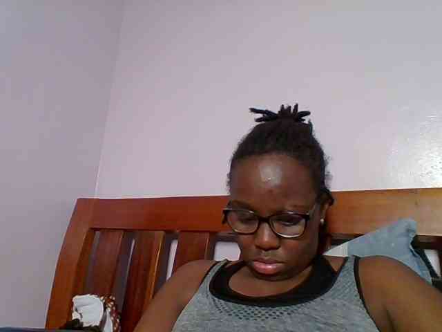 Sweetariah1 webcam